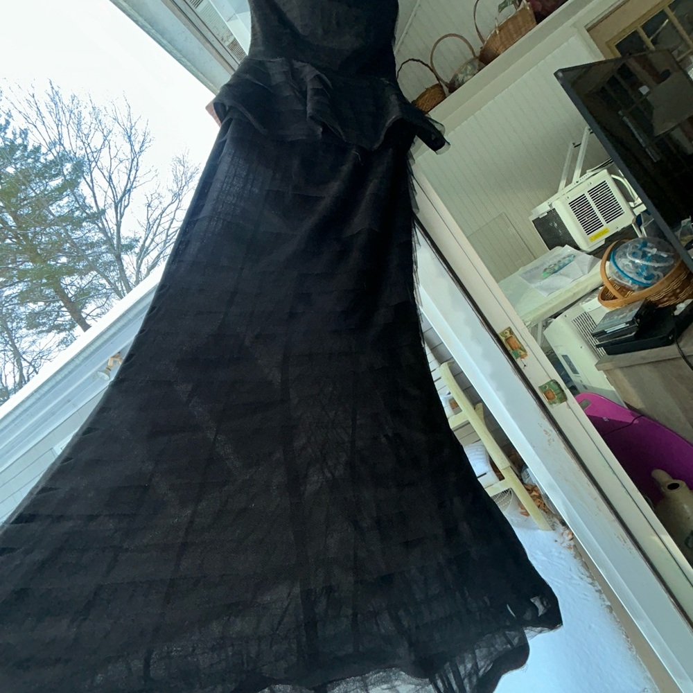 Adrianna Papell Black Strapless Gown - Picture 13 of 15